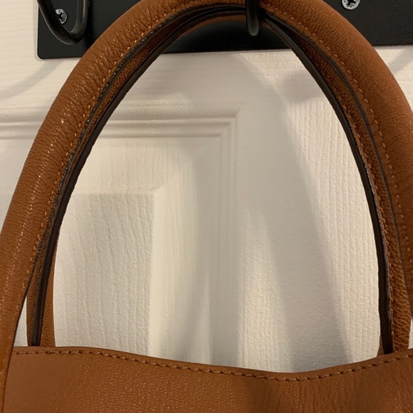 Michael Kors Hamilton Large Tote Bag - Picture 4 of 7